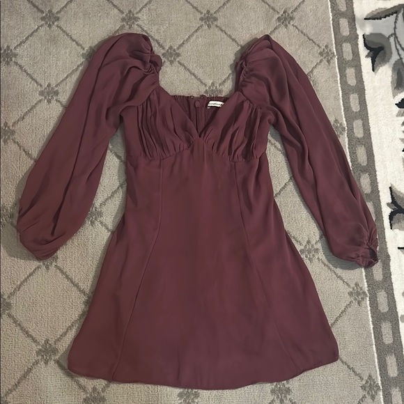 Abercrombie & Fitch Dresses & Skirts - Abercrombie & Fitch Purple Long Sleeve Dress